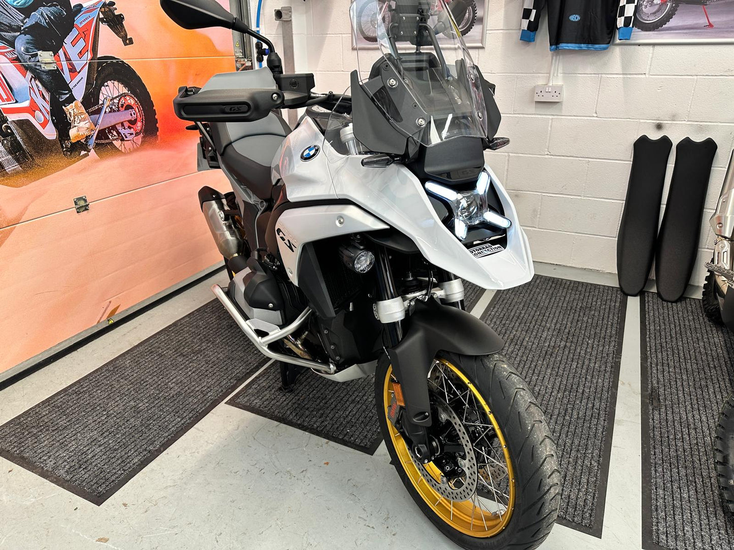 R1300GS TE (1300cc) 2024