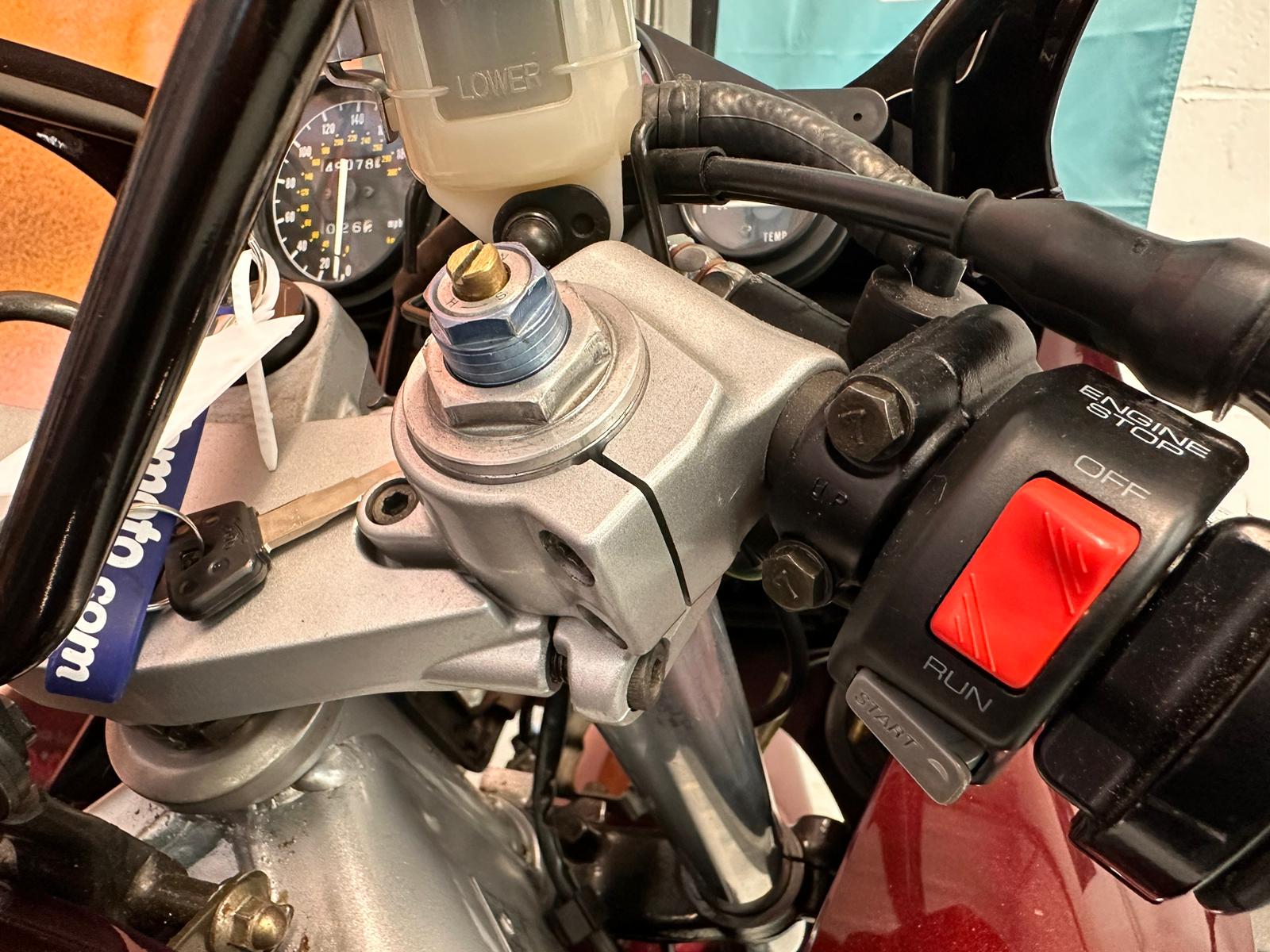 FZR 600 R (599cc) 1995