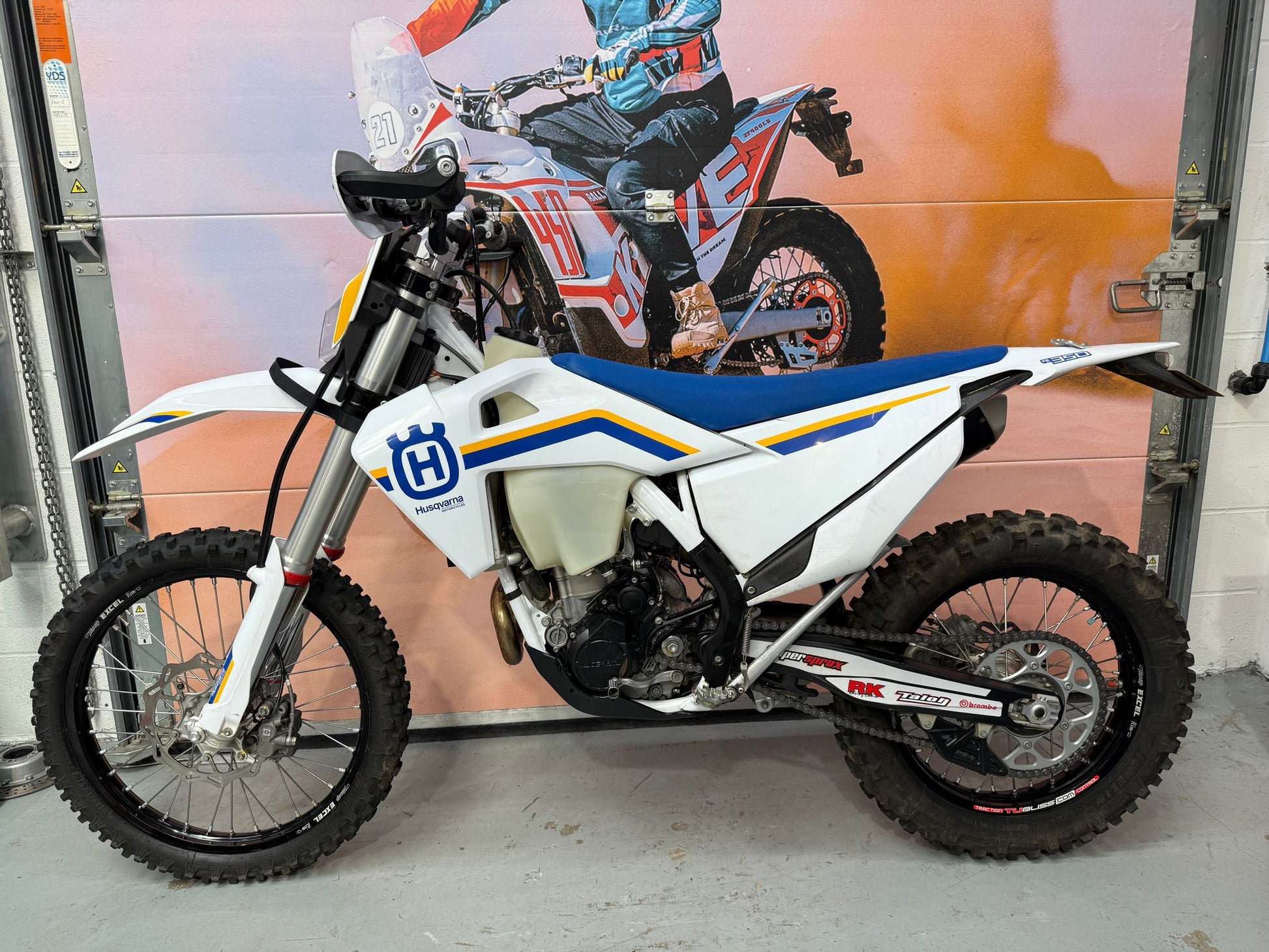 FE 350 Heritage (349cc) 2023