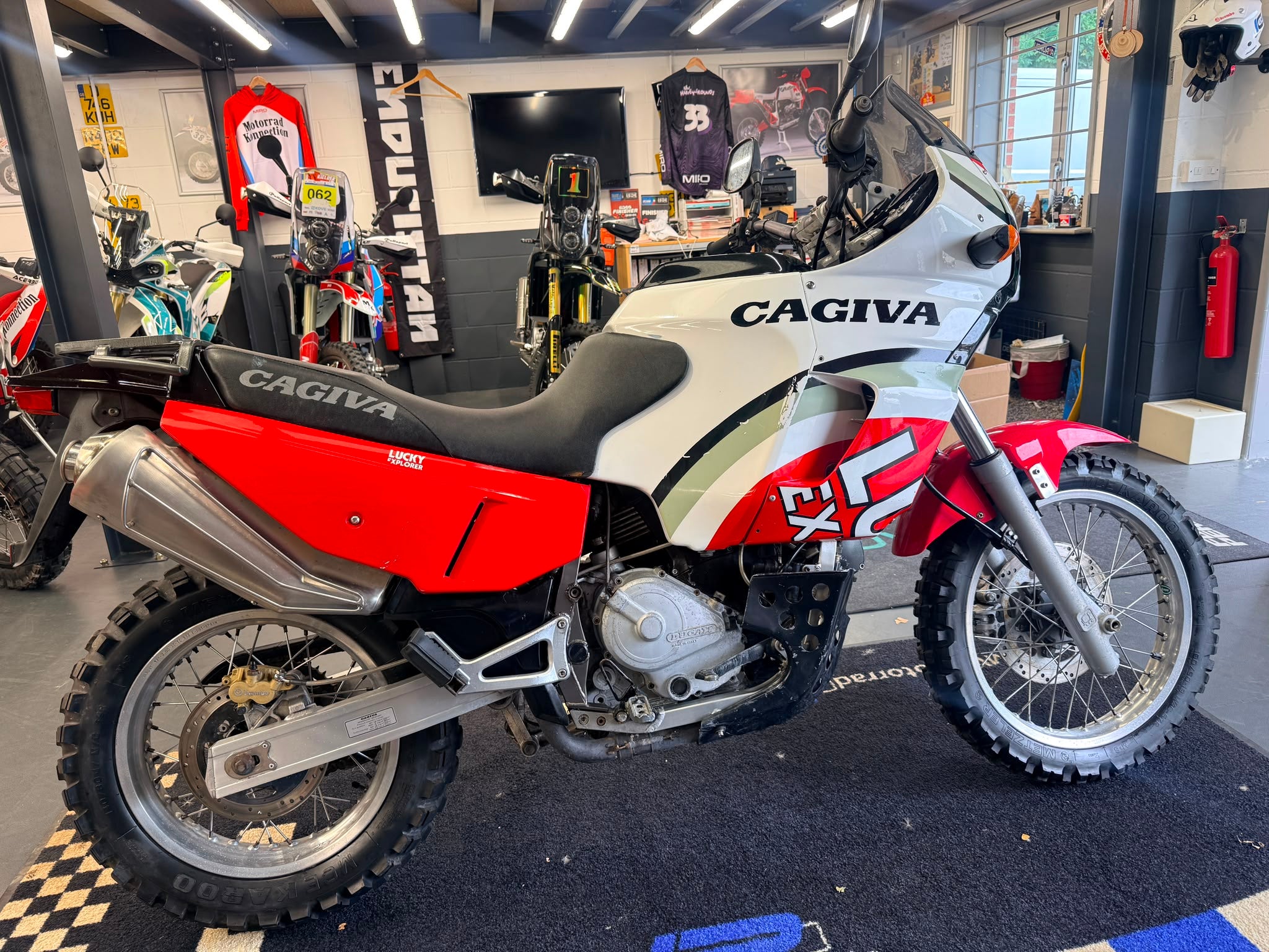 750 Elefant Lucky Explorer (748cc) 1993