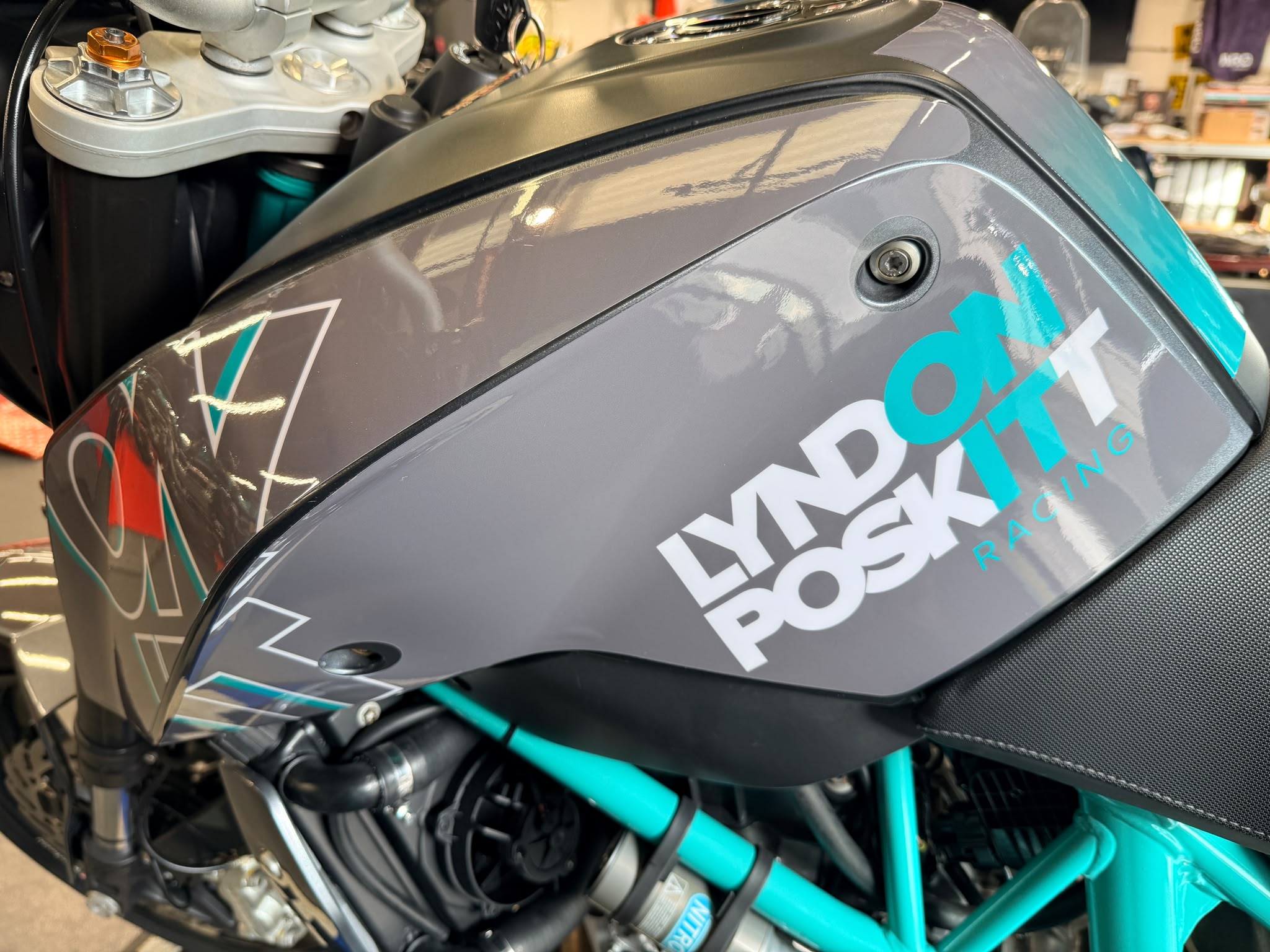 690 Duke (732cc) 2012