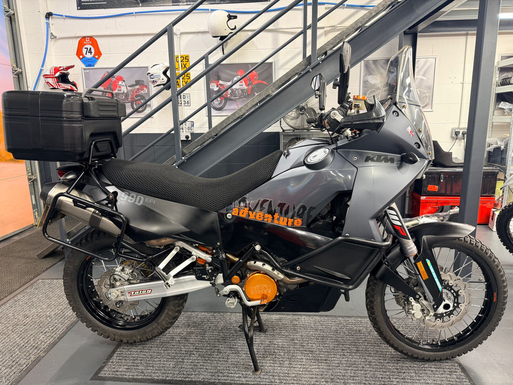 990 Adventure (998cc) 2006
