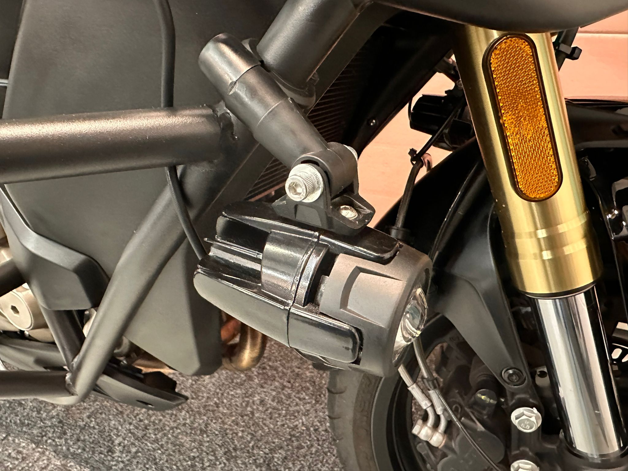 650 MT (649cc) 2021
