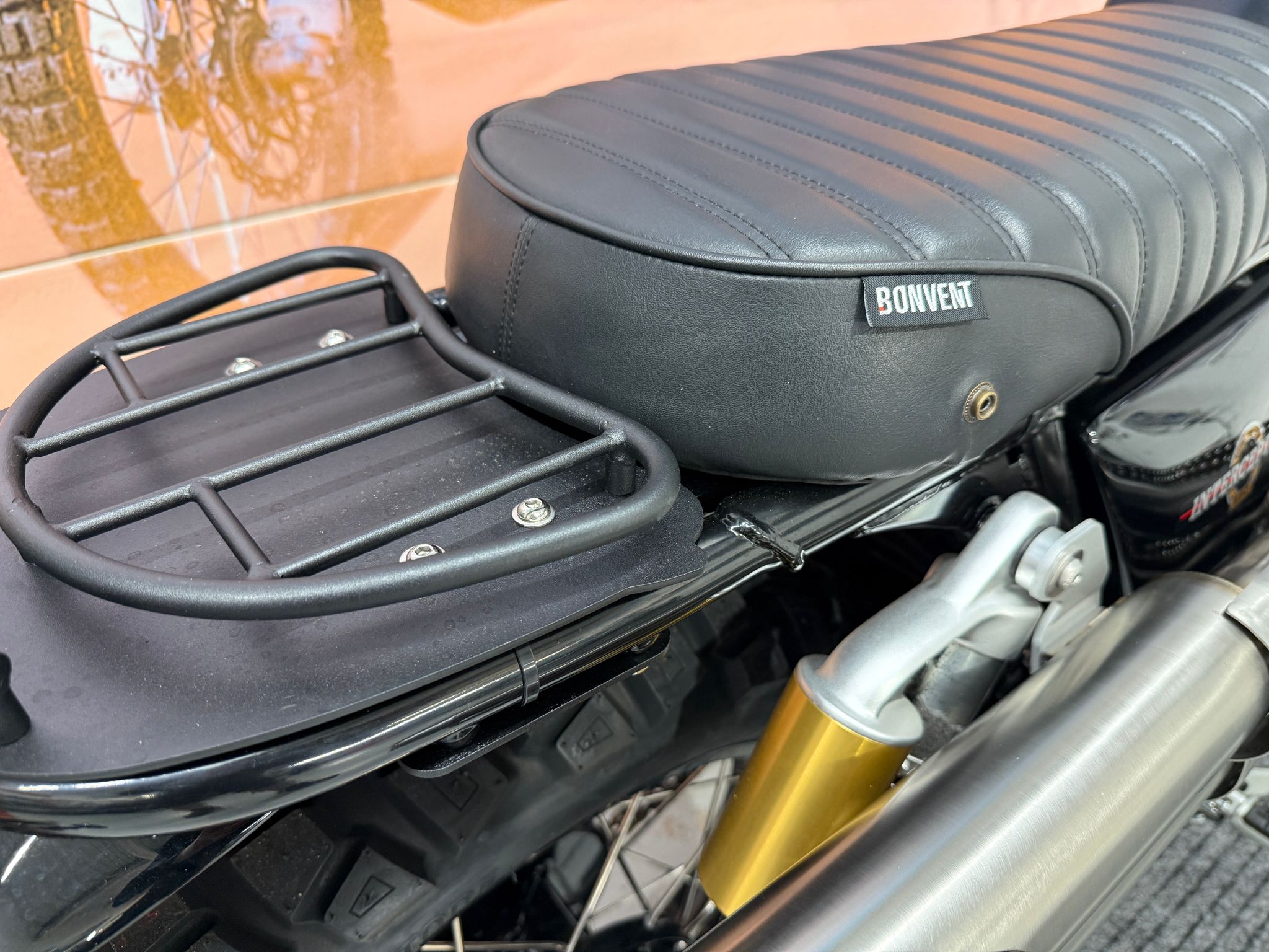 Interceptor Street Scrambler (648cc) 2022