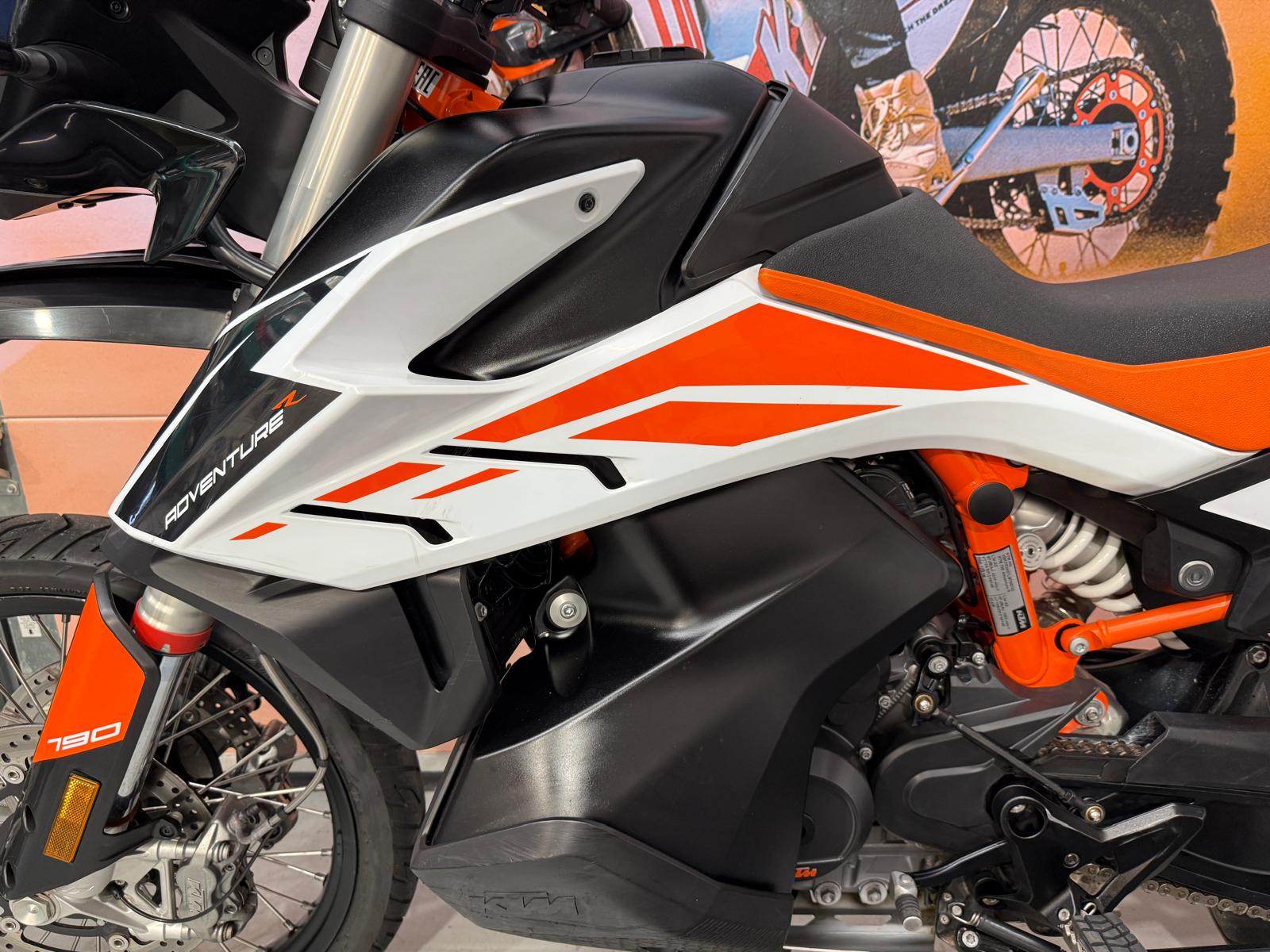790 Adventure R (799cc) 2020
