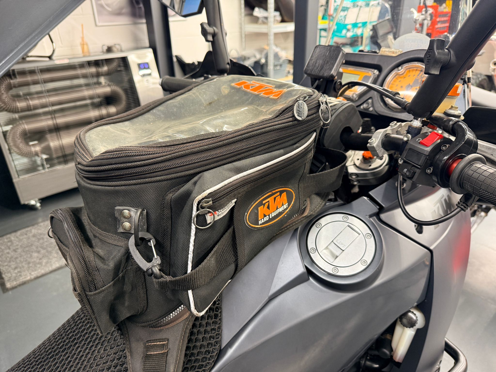 990 Adventure (998cc) 2006