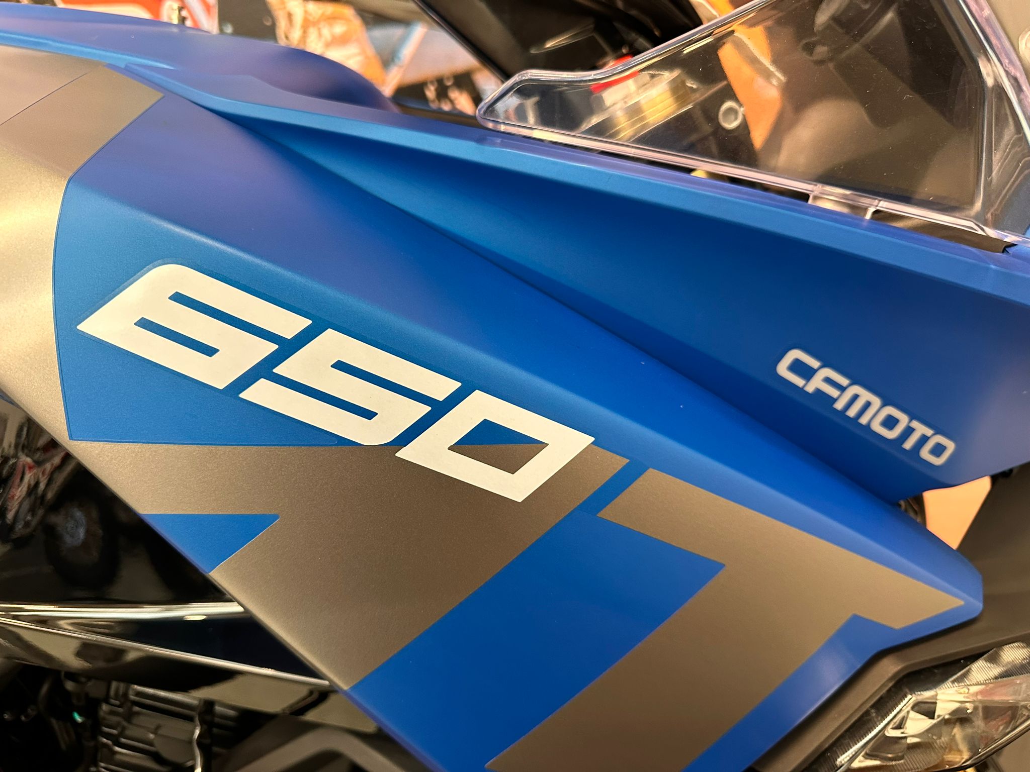 650 MT (649cc) 2021