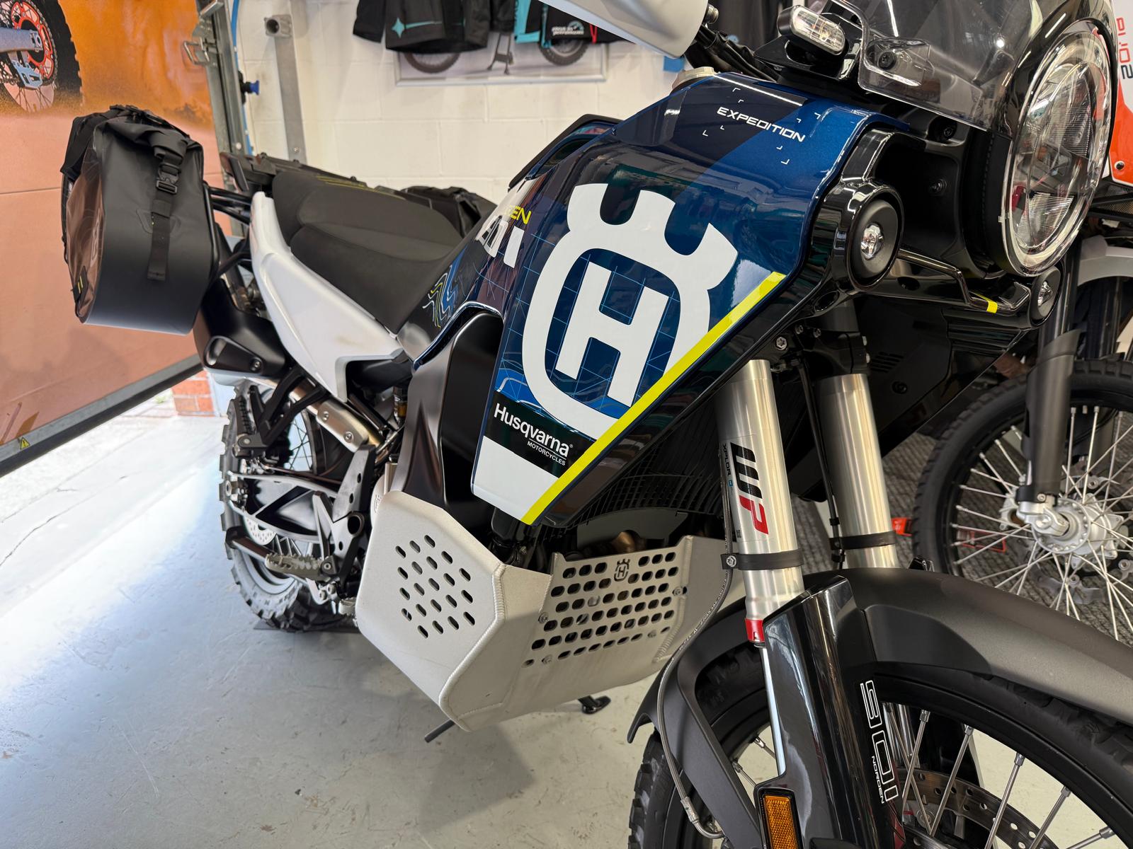 Norden 901 (889cc) 2025