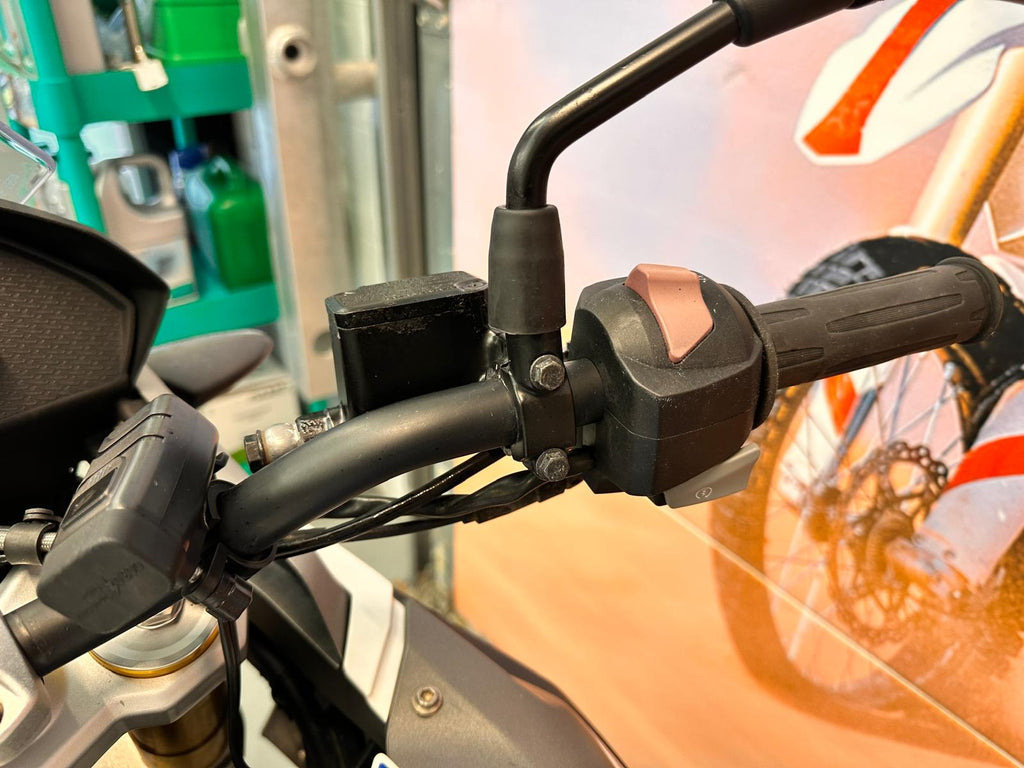 G310GS (313cc) 2018