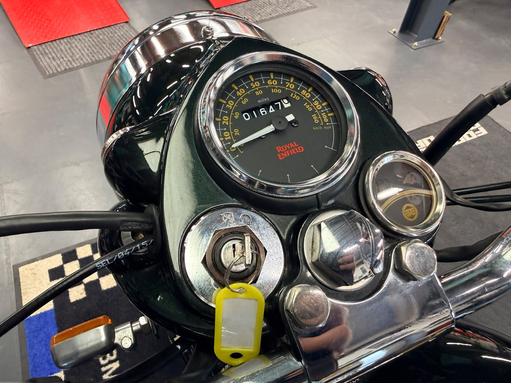 Bullet 500 (499cc) 2016