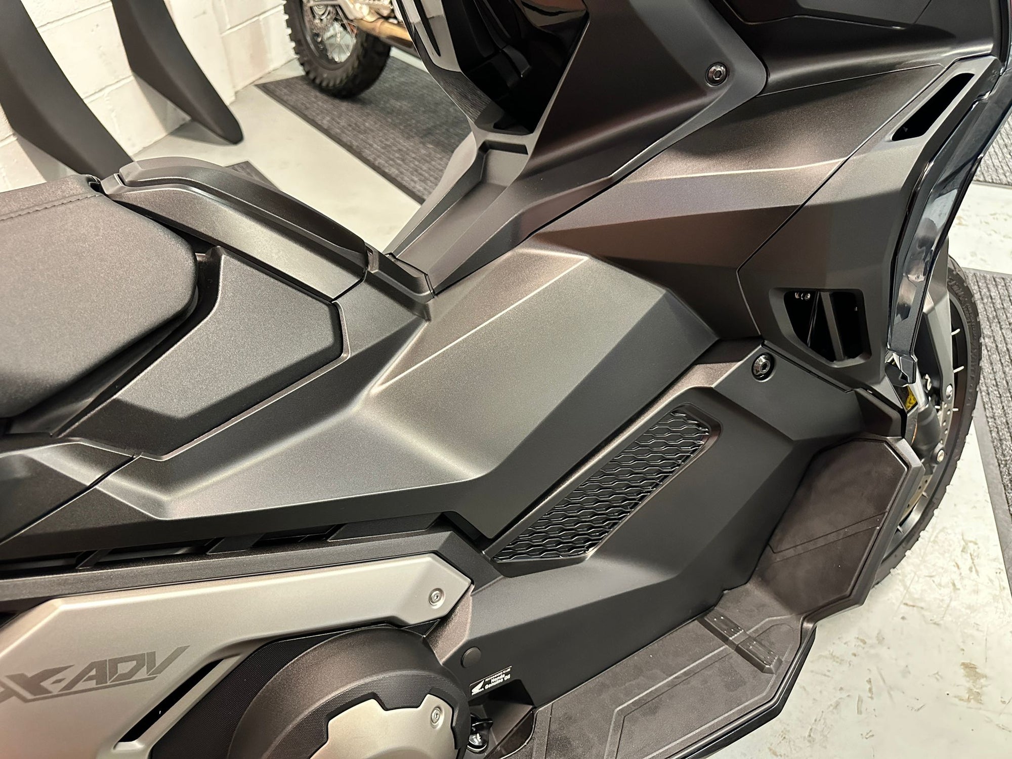 X-ADV 750 (745cc) 2024