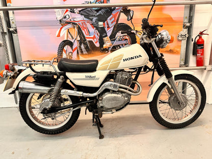 CT250S Silk Road (248cc) 1981