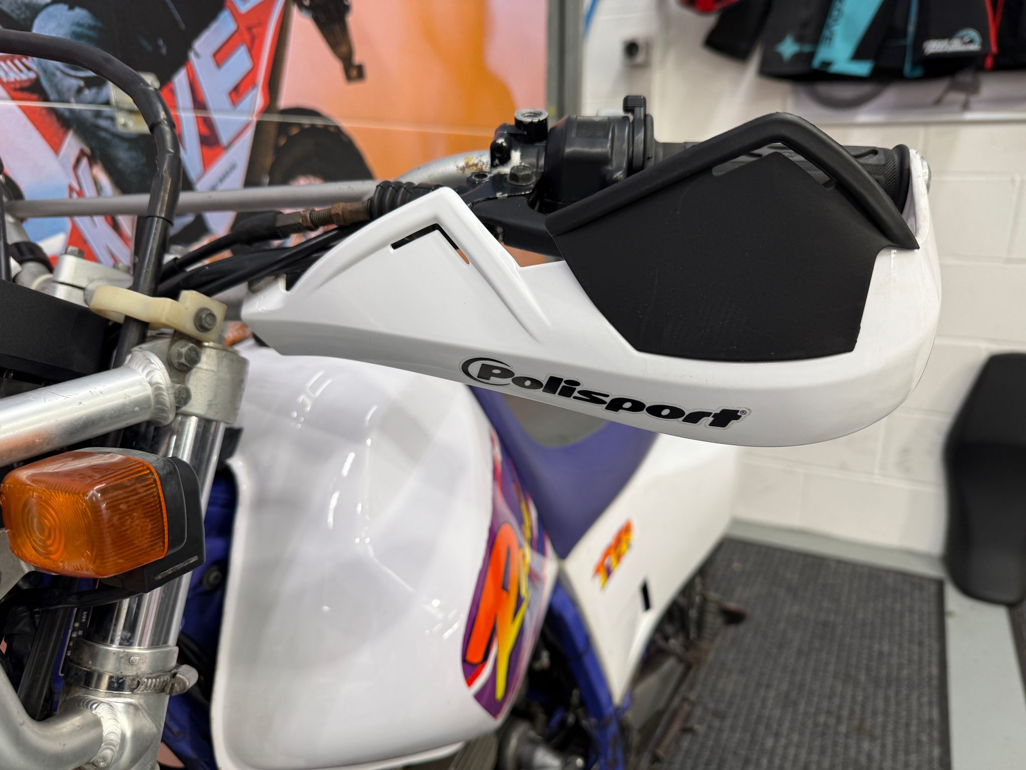 TT-R 250 Raid (249cc) 1995