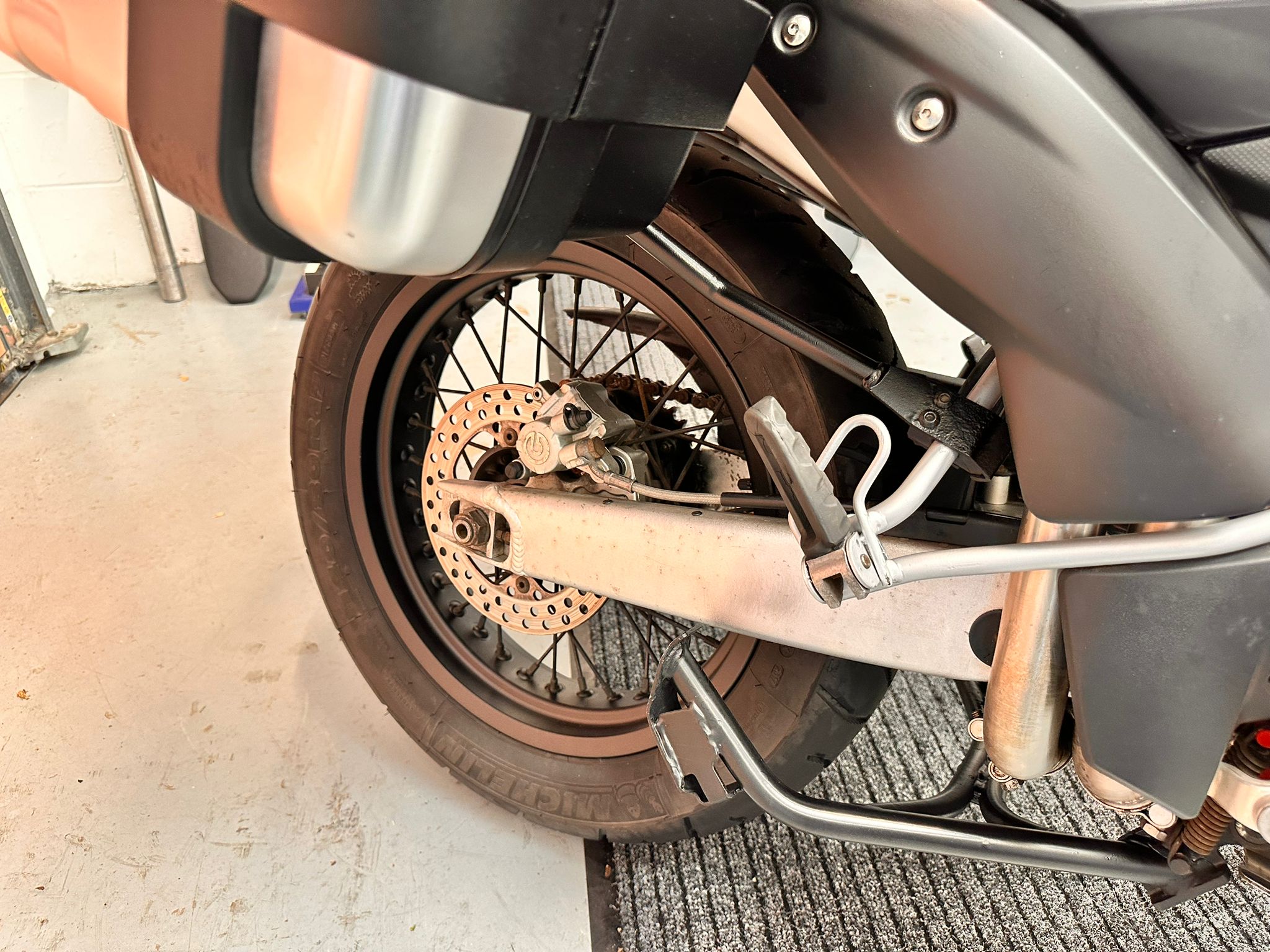 650 Super Dual (600cc) 2017