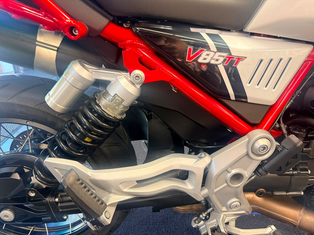 V85 TT (853cc) 2023
