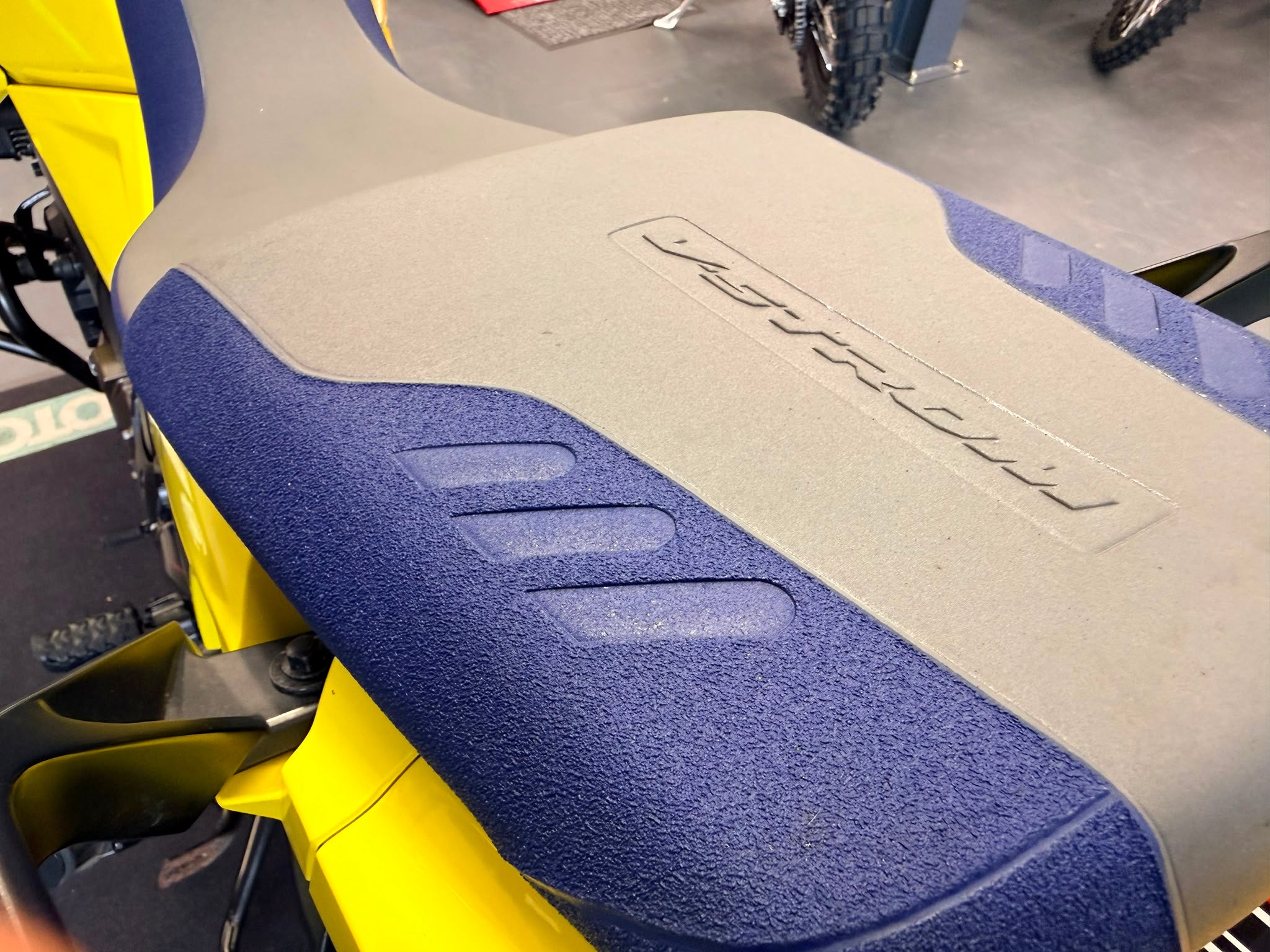 DL1050 V Storm (1037cc) 2020