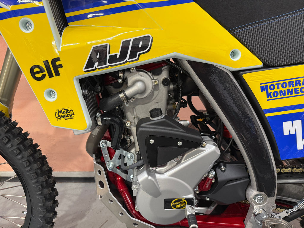 PR7 Camel Trophy Livery (650cc) 2026