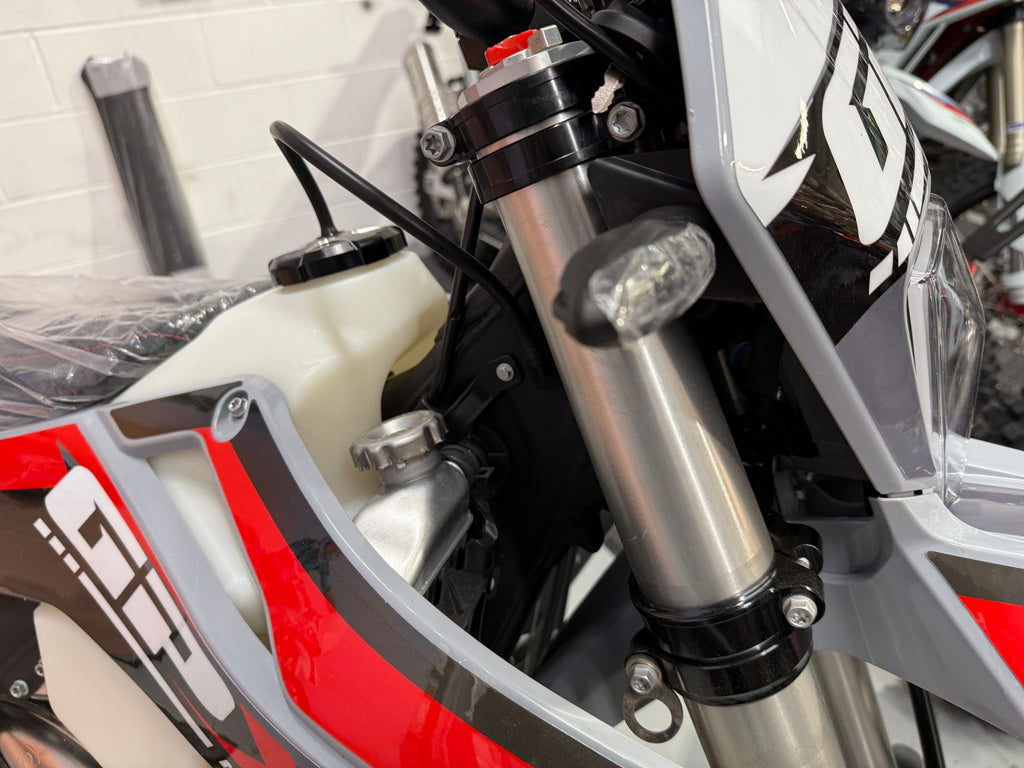 TSE 300R (300cc) 2025