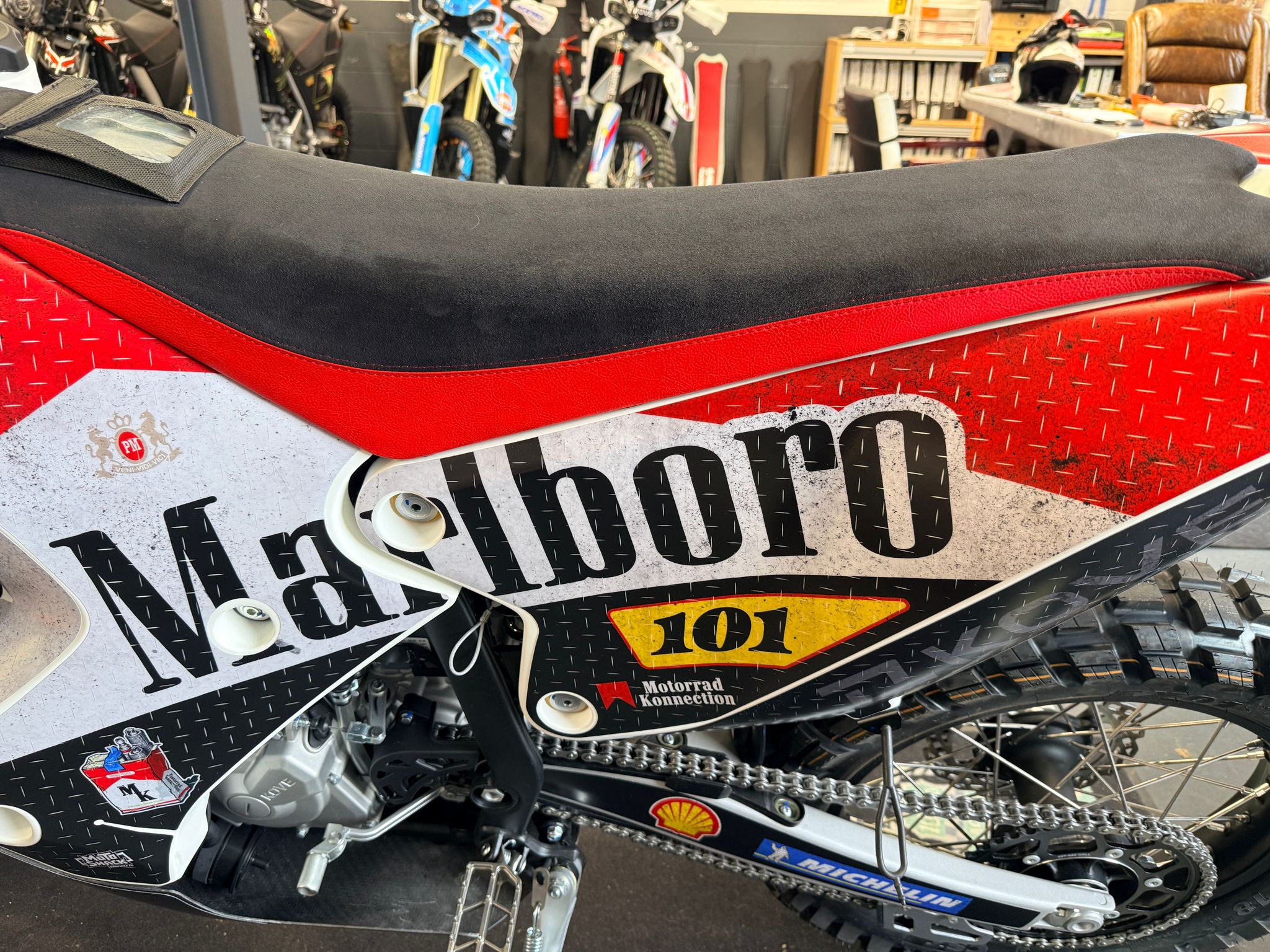 450 Rally Dirty Marlborough (449cc) 2026 NEW