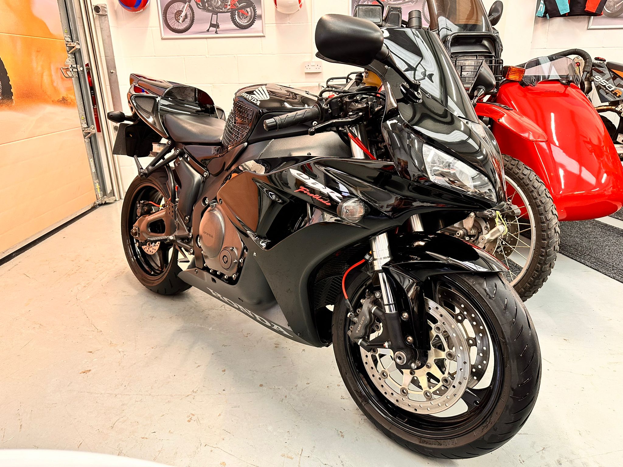 CBR 1000 RR (998cc) 2007