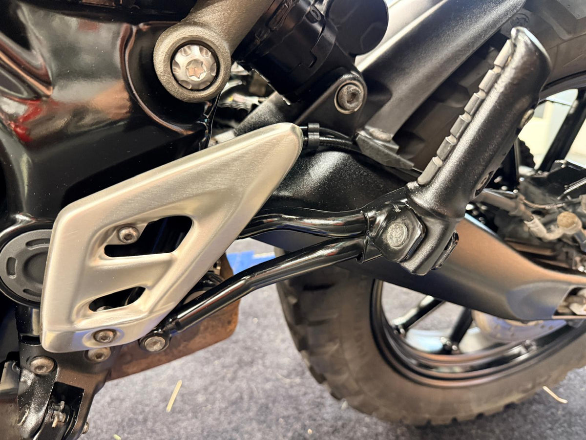 Scrambler 400X (398cc) 2025