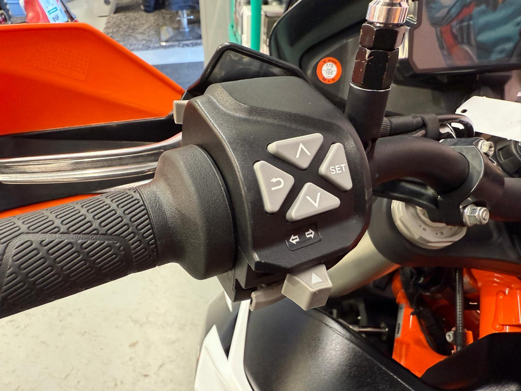790 Adventure R (799cc) 2021