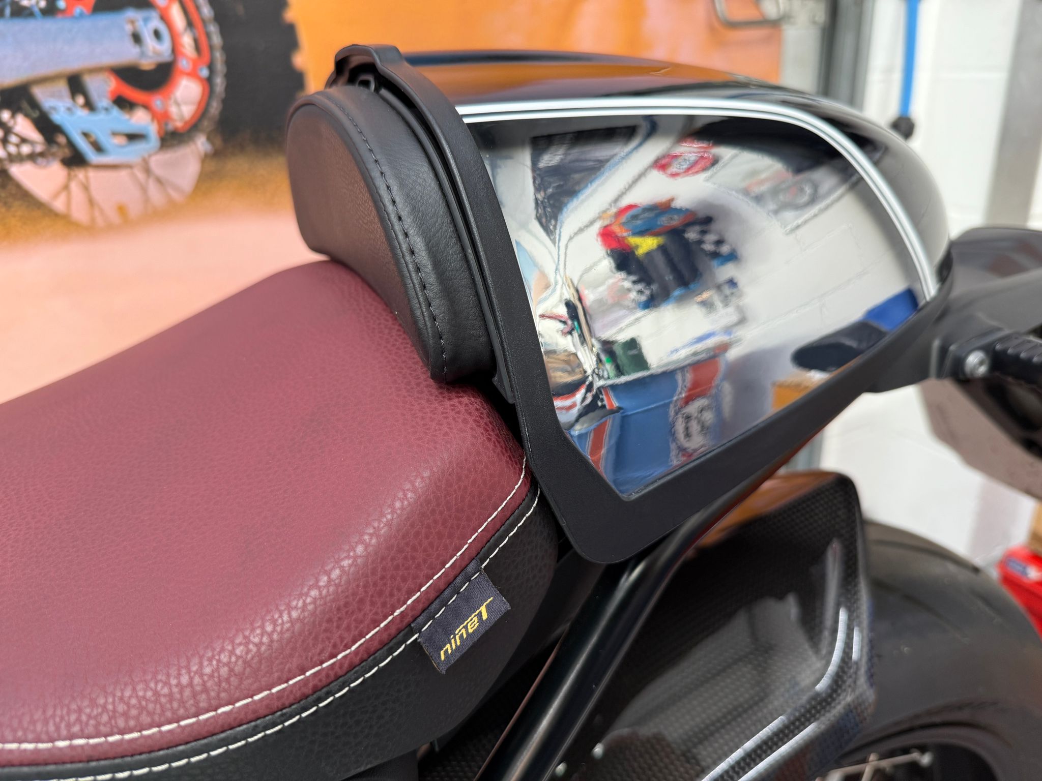 R Nine T 100th Anniversary Edition (1170cc) 2023