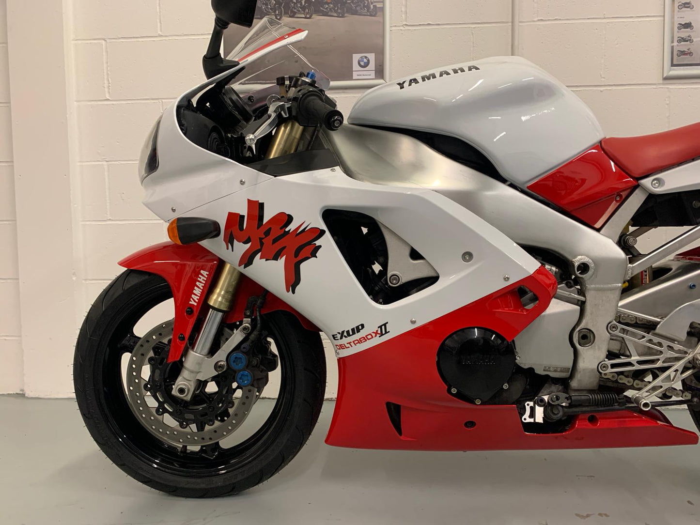 YZF - R1 (998cc) 1998