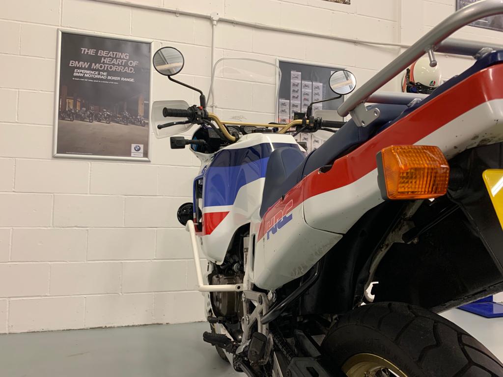RD03 XRV650 AFRICA TWIN (647cc) 1988