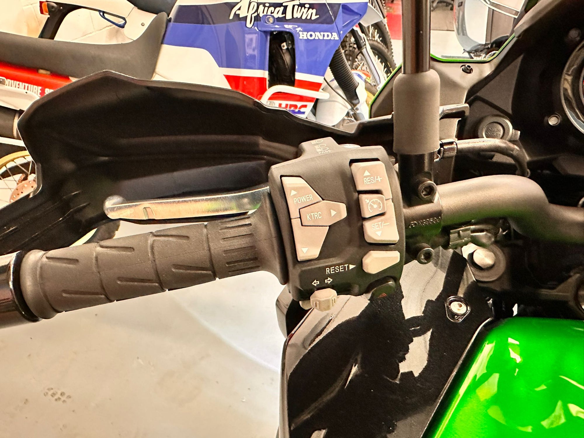 KLZ VERSYS 1000 CLF (1043cc) 2021