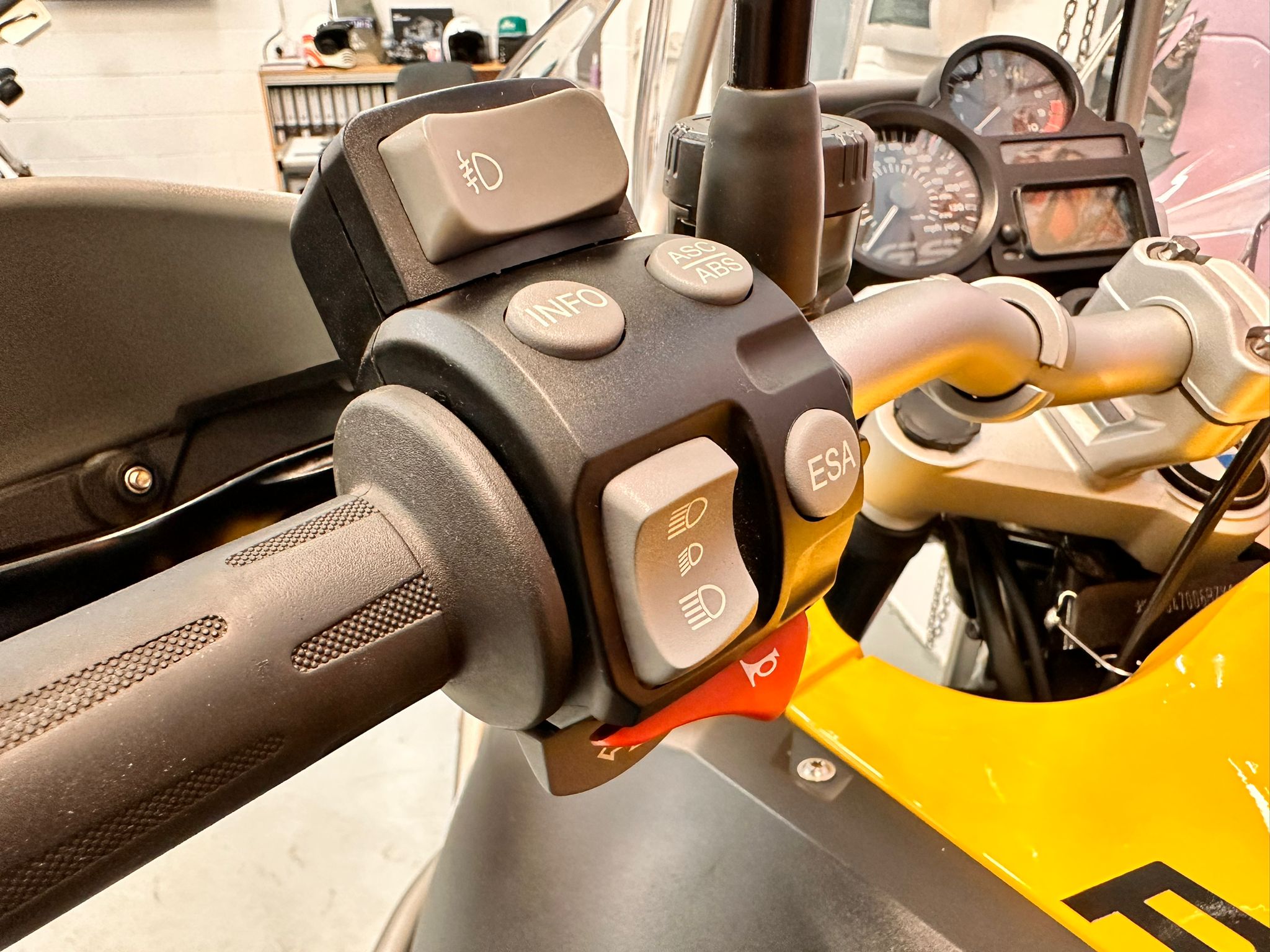R1200 GSA Twin Cam (1170cc) 2011