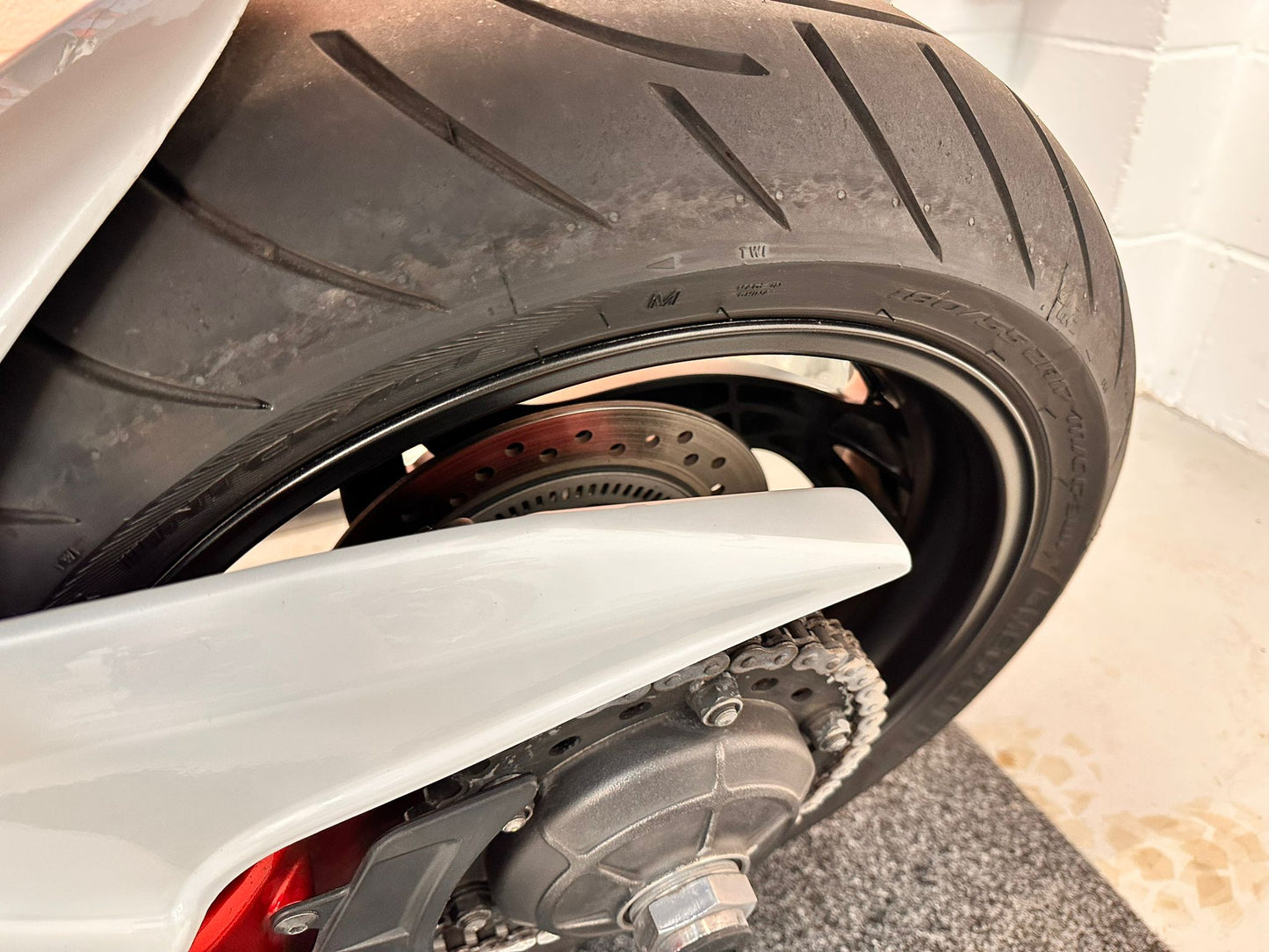 CB1000R (998 cc) 2017