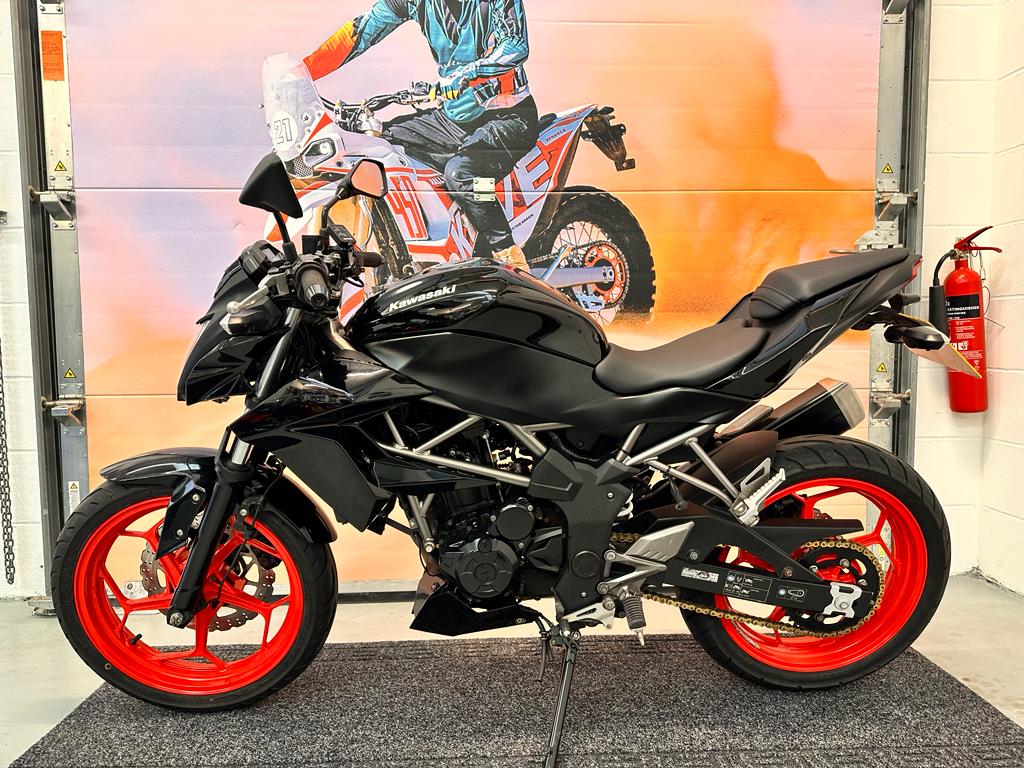 Z250 SL (249cc) 2016