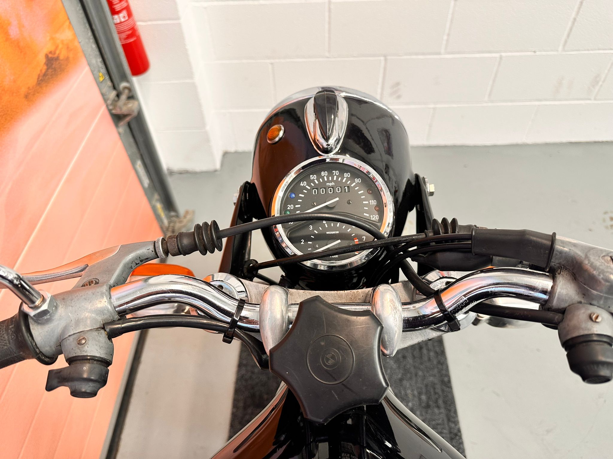 R75/5 (745cc) 1976