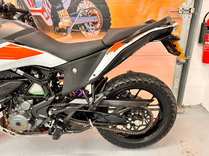 390 Adventure (373 cc) 2020